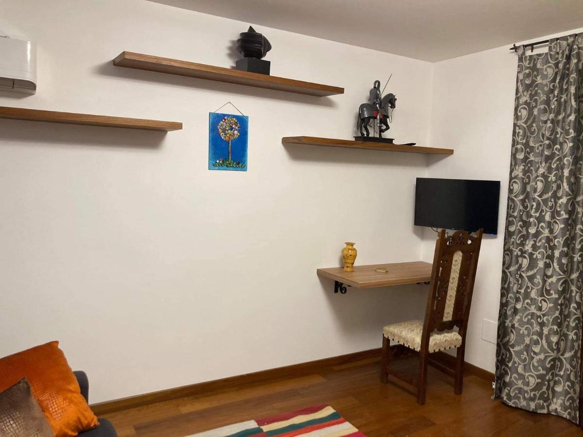 B&B Madonna Carradori Offagna Luaran gambar
