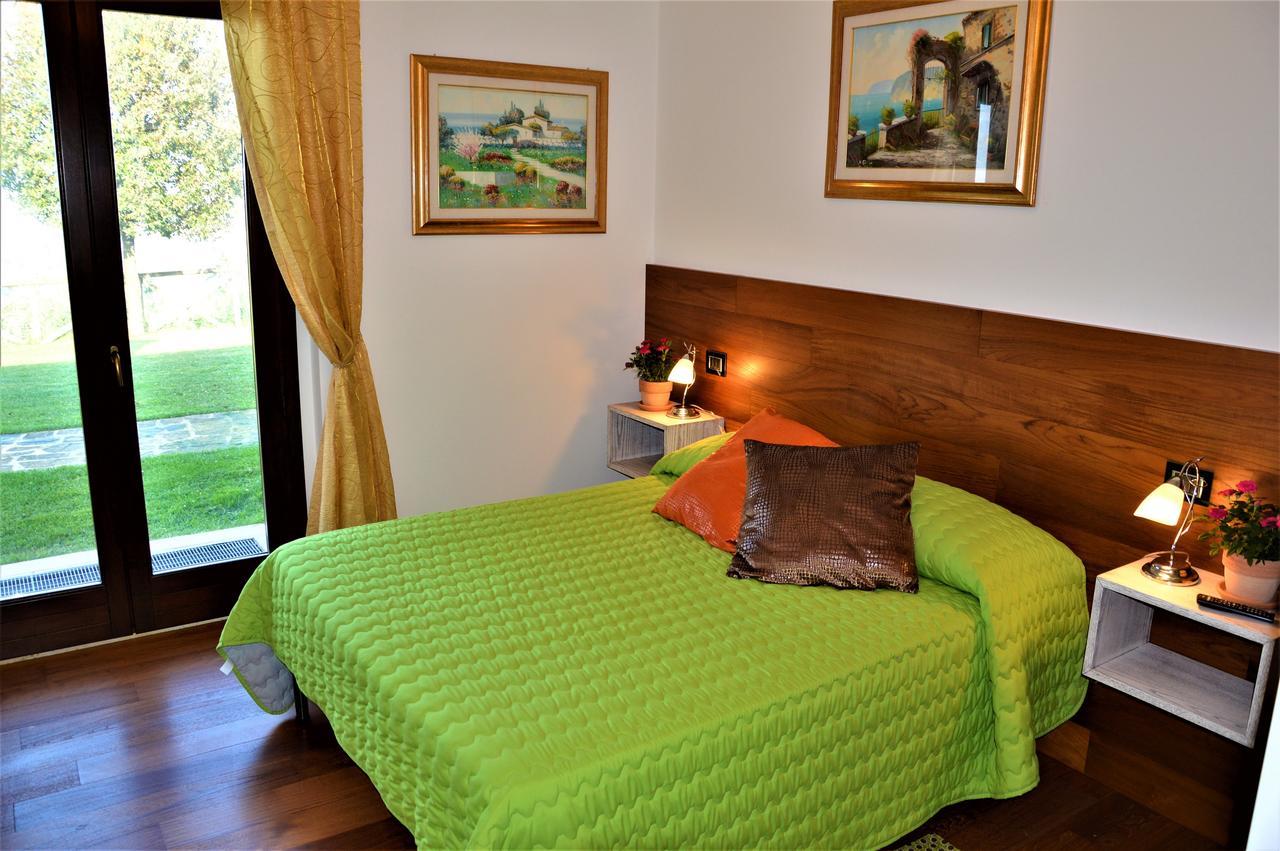 B&B Madonna Carradori Offagna Luaran gambar