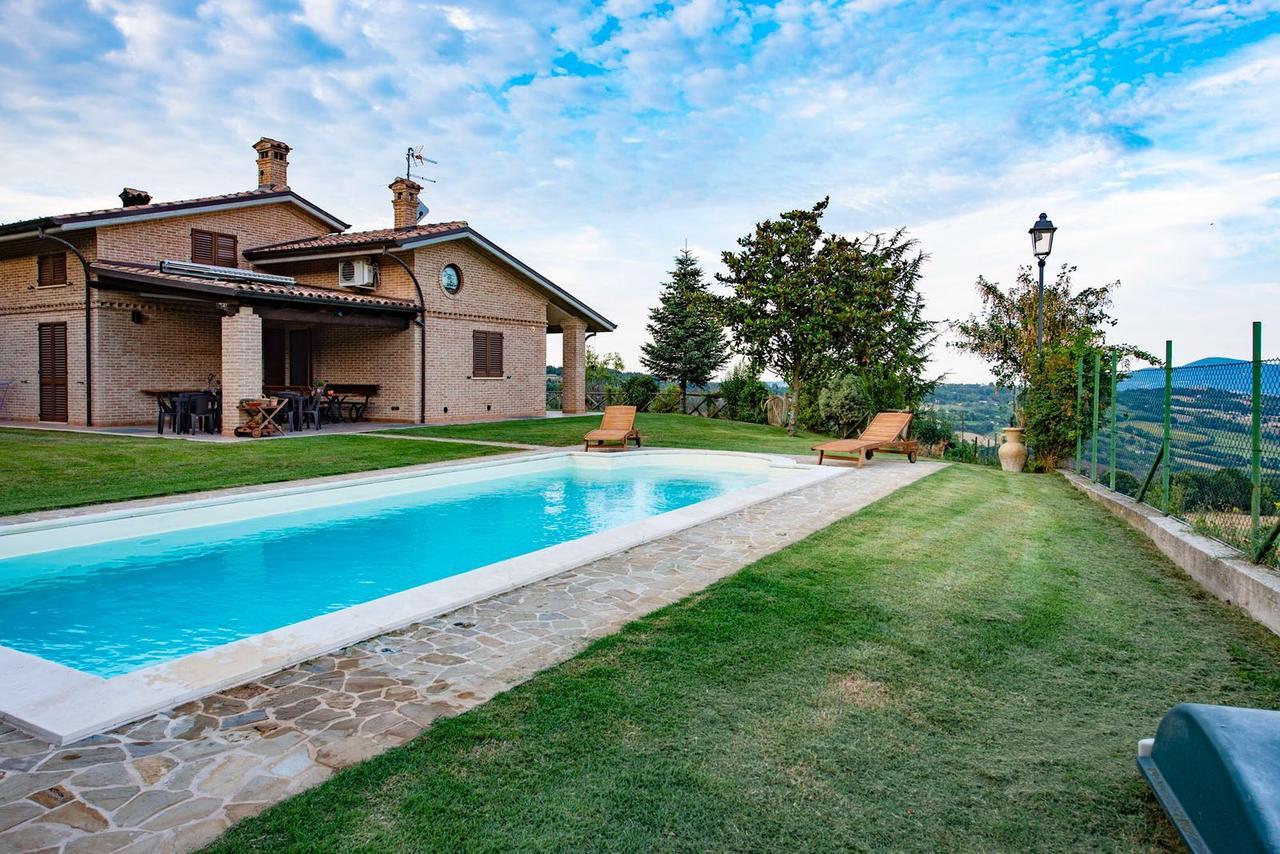 B&B Madonna Carradori Offagna Luaran gambar